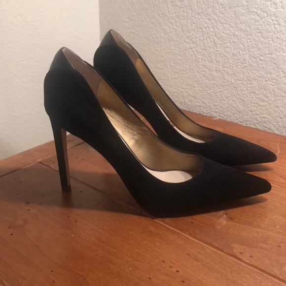Sam Edelman Dea Black Suede Pumps - Picture 4 of 8